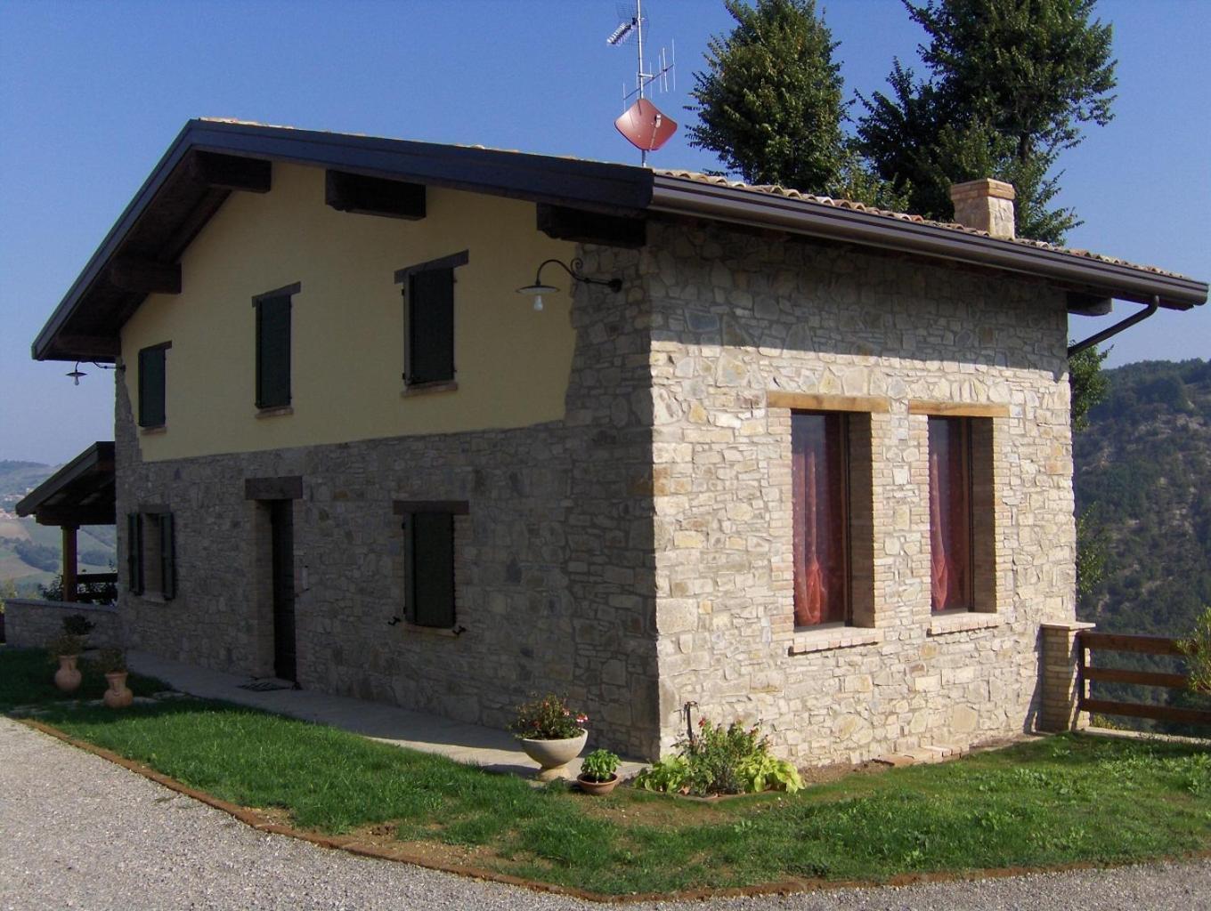 L'Angolo Di Verlano Canossa Dış mekan fotoğraf